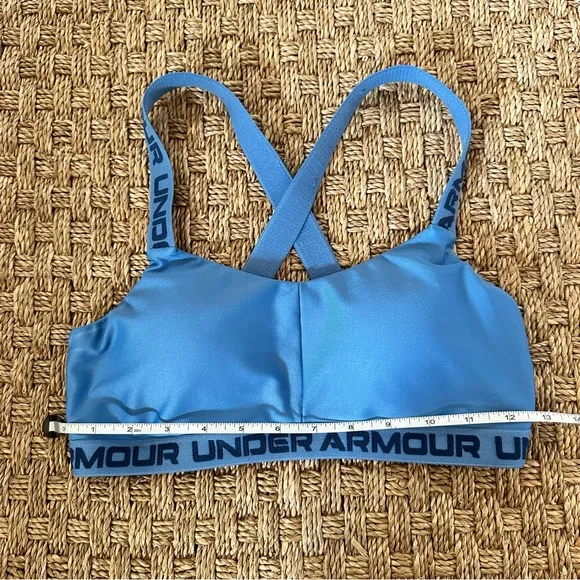 Women’s small blue under armour sports bra cross back straps, removable pads - Picture 6 of 6